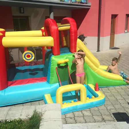 Apartman Kajovアパートメント エクステリア 写真